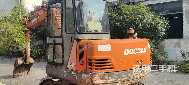 حفار دايو DH55-V 2011، هونان - مدينة تشانغشا، 3,651 دولار