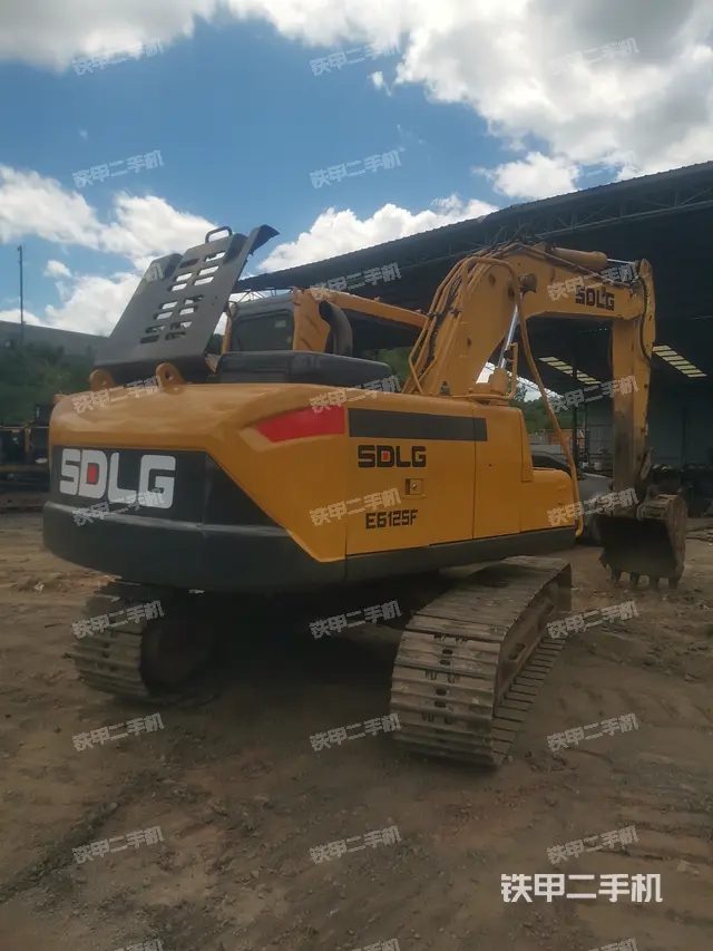 2018 حفار شاندونغ لينغونغ E6215F جيانغشي - مدينة جيان $15,168