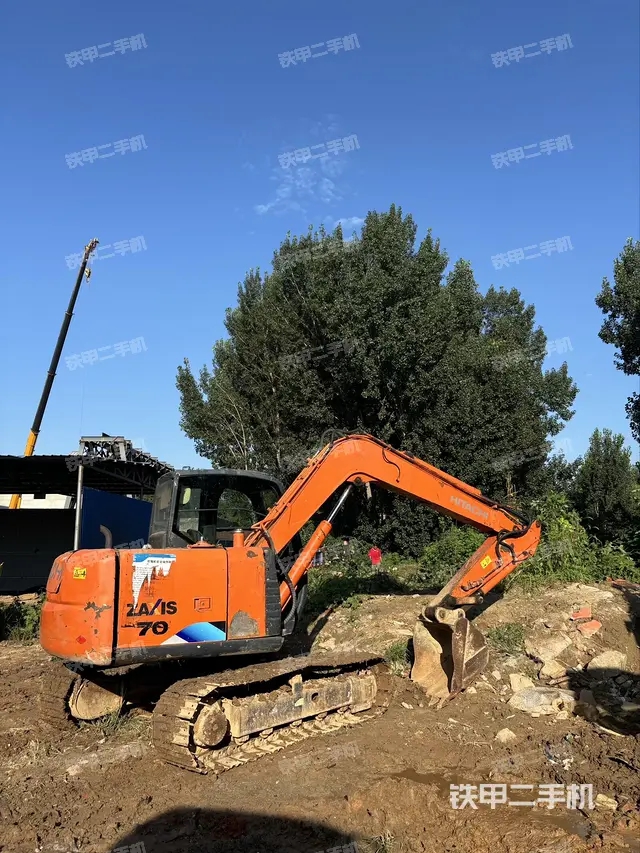 2008 Hitachi ZX70 حفار، خبي - باودينغ، 6,180 دولار