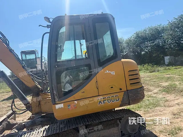 2017 حفارة XCMG XE60D، هينان-كايفنغ، 7,450 دولار