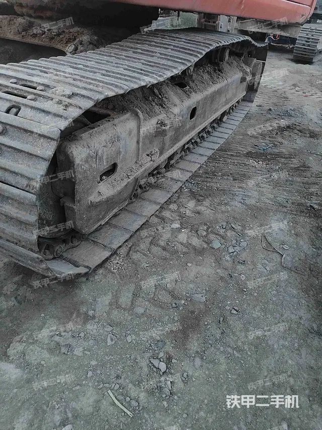 حفارة دووسان DH300-7 لعام 2011، شينجيانغ - منطقة بورتالا الذاتية الحكم للمنغول $21,067