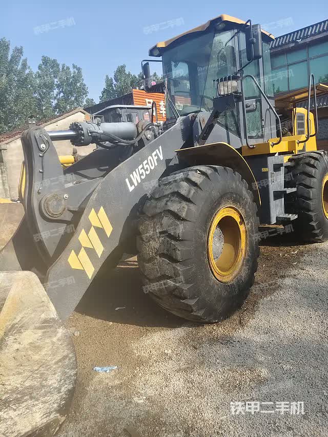 2021 شيونغ LW550FV جرافة بعجل جيانغسو-شوتشو $20,365