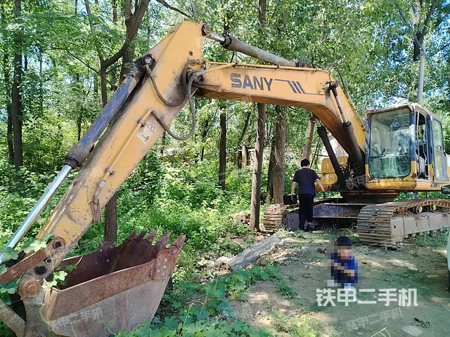 حفارة Sany SY215C 2009، خنان-تشوتشانغ، 7,303 دولار