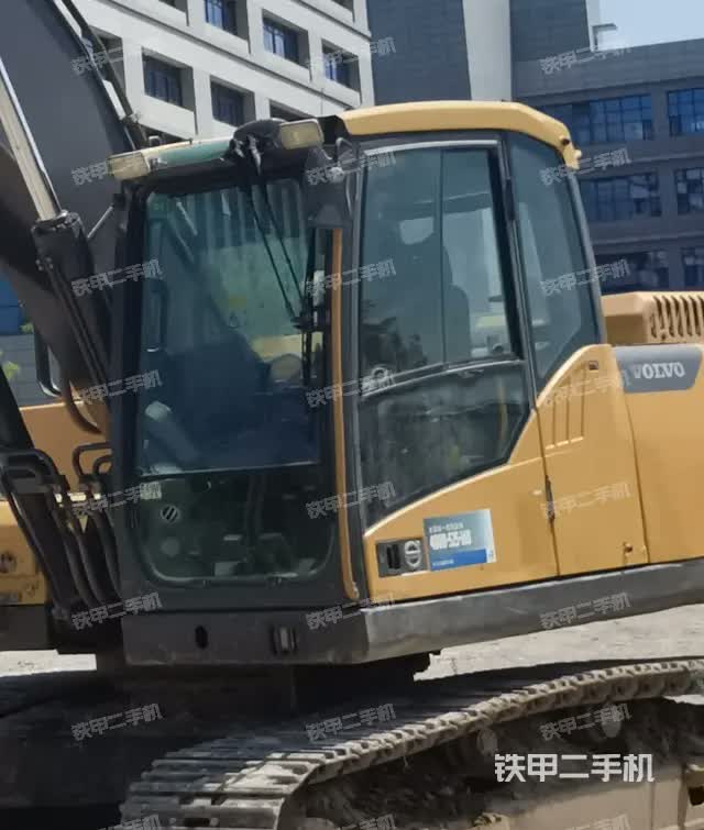 حفارة فولفو EC220D 2018 شنشي-شيان يانغ 37,640 دولار
