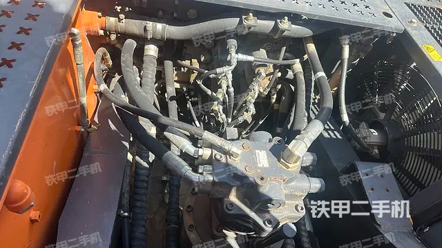 حفارة دوسان DX380LC-9C 2020 في مدينة يوشي، يونان - 64,600 دولار