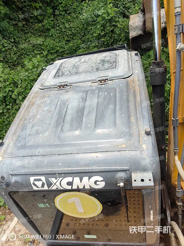 حفارة XCMG XE200DA موديل 2021 جيانغشي - نانتشانغ 29,494 دولار