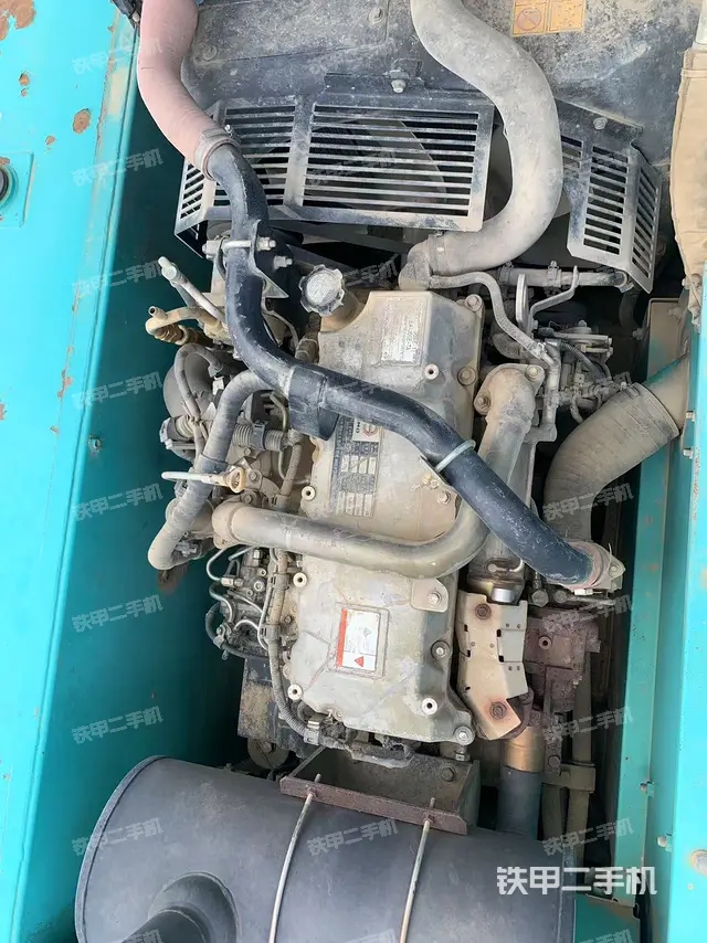 حفارة كوماتسو SK210LC-8 موديل 2012، آنهوي - مدينة خفي 18,960 دولار