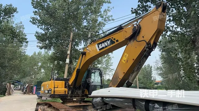 حفار SANY SY245H موديل 2018، هنان-مدينة شووتشانغ، 38,623 دولار