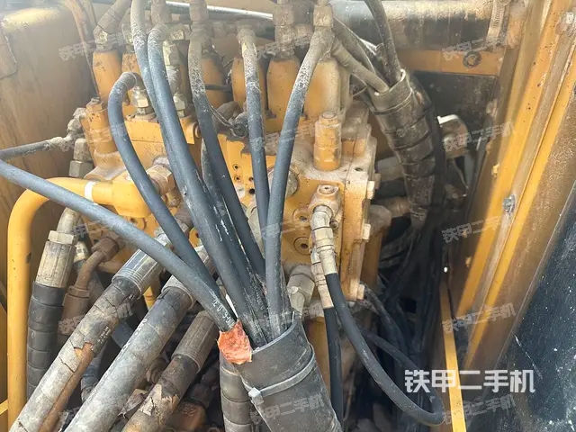 2015 كاتربيلر CAT®313D2 GC حفارة هيدروليكية صغيرة قوانغدونغ - مدينة قوانغتشو 24,297 دولار