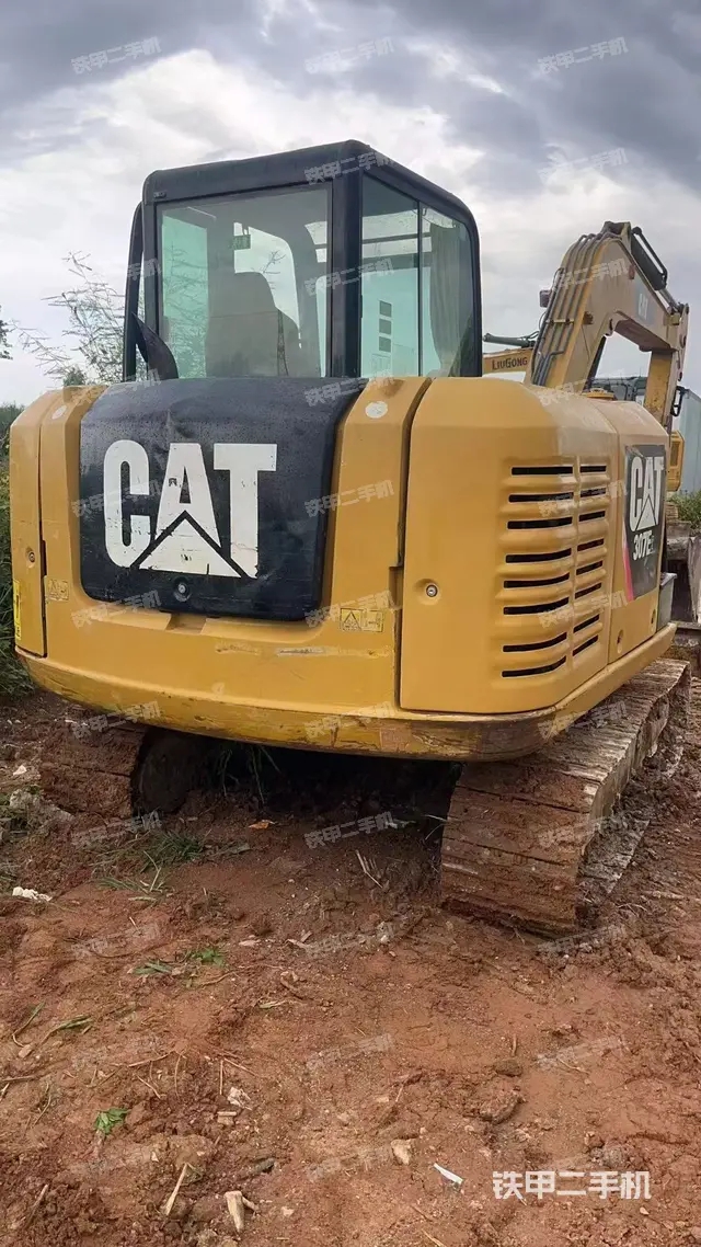 2018 كاتربيلر CAT®305.5E2 حفار هيدروليكي صغير، جانجيانغ، قوانغدونغ - 12,640 دولار
