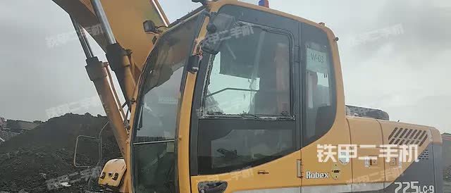 حفار هيونداي R225LC-9 لعام 2011 للبيع في مدينة هاربين، هيلونغجيانغ - 15,449 دولارًا