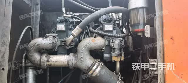 حفار هيتاشي EX350H-5 2000 أنغوي - مدينة شوانتشينغ 14,044 دولار