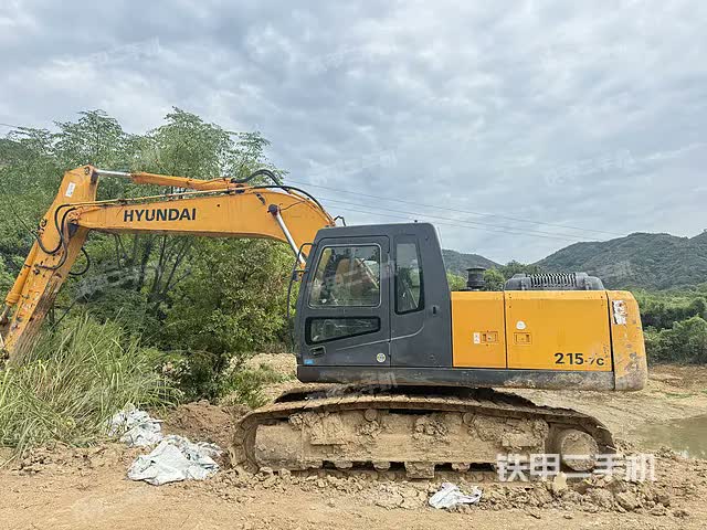حفارة هيونداي R215-7C 2011 جيانغشي-يينغتان $10,955
