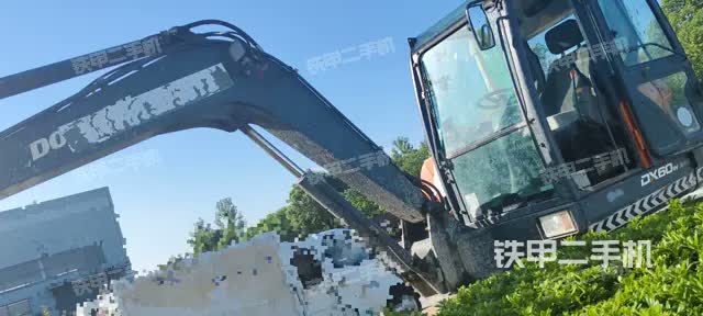 حفارة دوسان DX60W ECO موديل 2021 جيانغسو - يانتشنغ 23,595 دولار