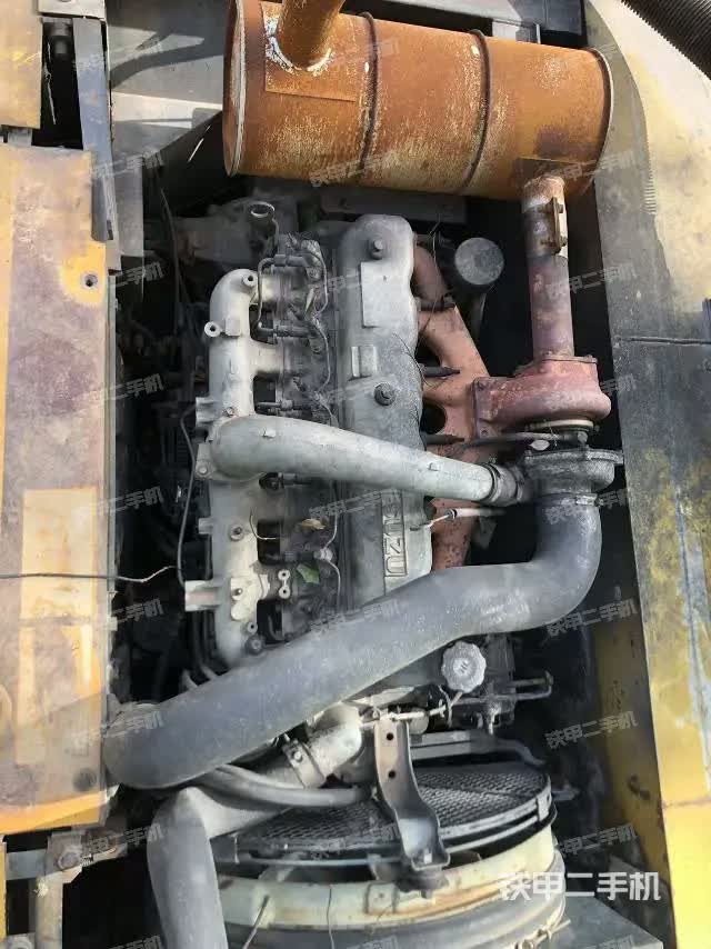 حفار سوماتومو SH200-3 موديل 2004، هونان - مدينة تشانغشا، 9,550 دولار