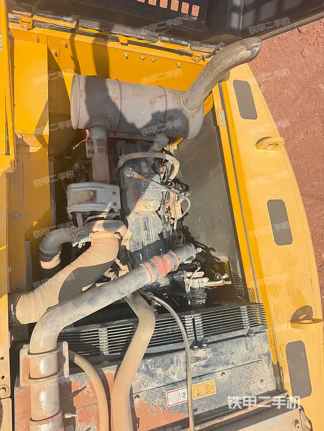 حفار ليوكونغ CLG920E 2021 جيانغشي - مدينة جيوجيانغ 30,196 دولار