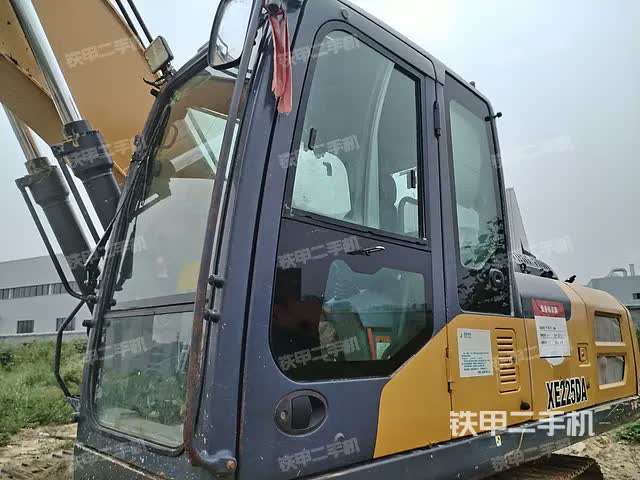 حفار XCMG XE200DA 2019، هنان - مدينة شو تشانغ، 26,685 دولار أمريكي