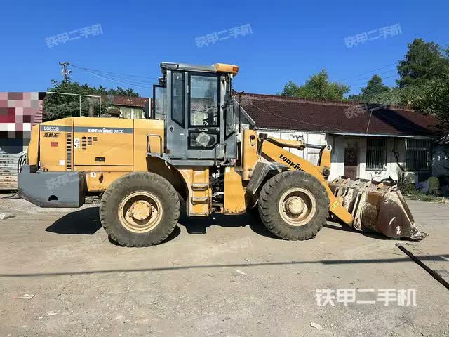 2011 لونغقونغ LG833B جرافة بعجلات جيانغسو-يانغتشو $5,758