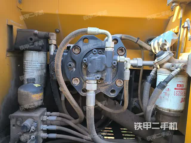 حفار إكس سي إم جي XE265C 2014، خبي - مدينة تشينهوانغداو، 21,067 دولار
