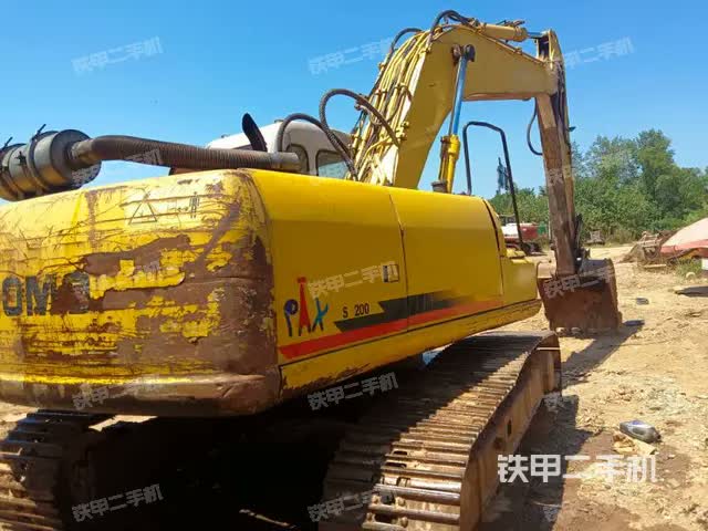 حفار سوماتومو SH200-3 موديل 2004، هونان - مدينة تشانغشا، 9,550 دولار