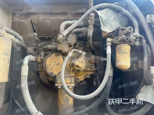  حفار هيدروليكي كاتربيلر 336D لعام 2009، تشينتشو، قوانغشي - 19,382 دولار أمريكي